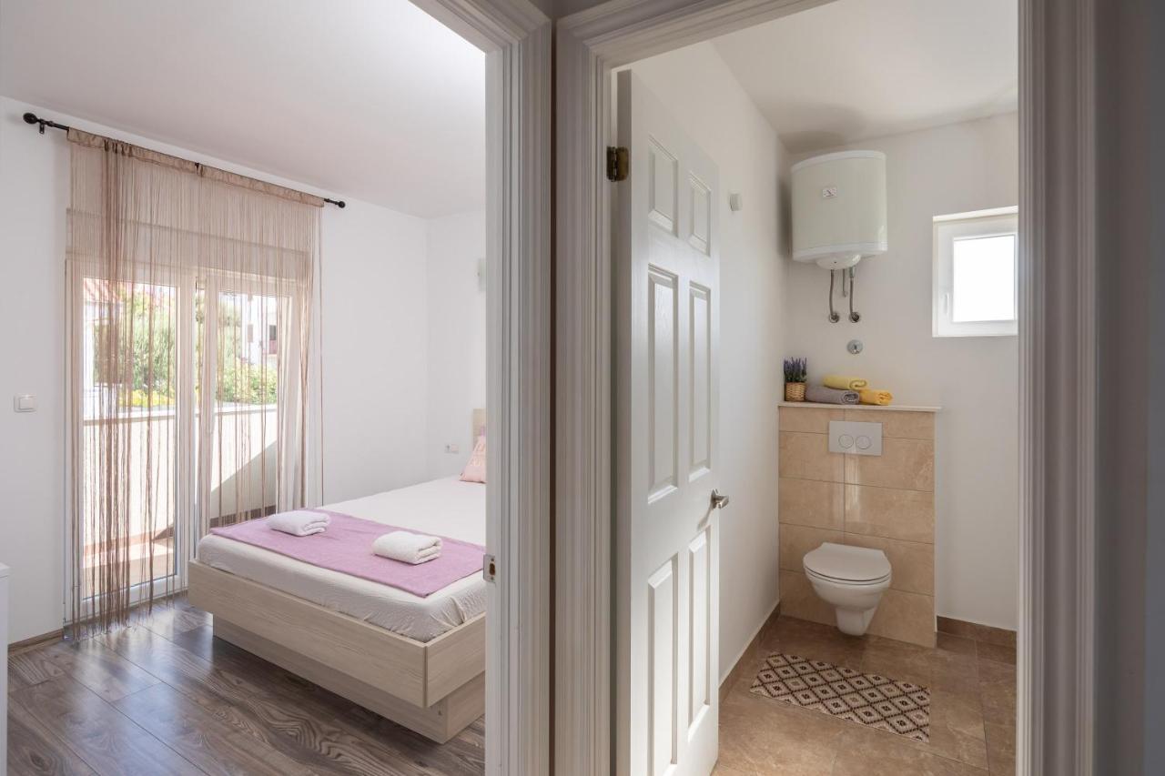 Apartments Ivan Omiš Zewnętrze zdjęcie