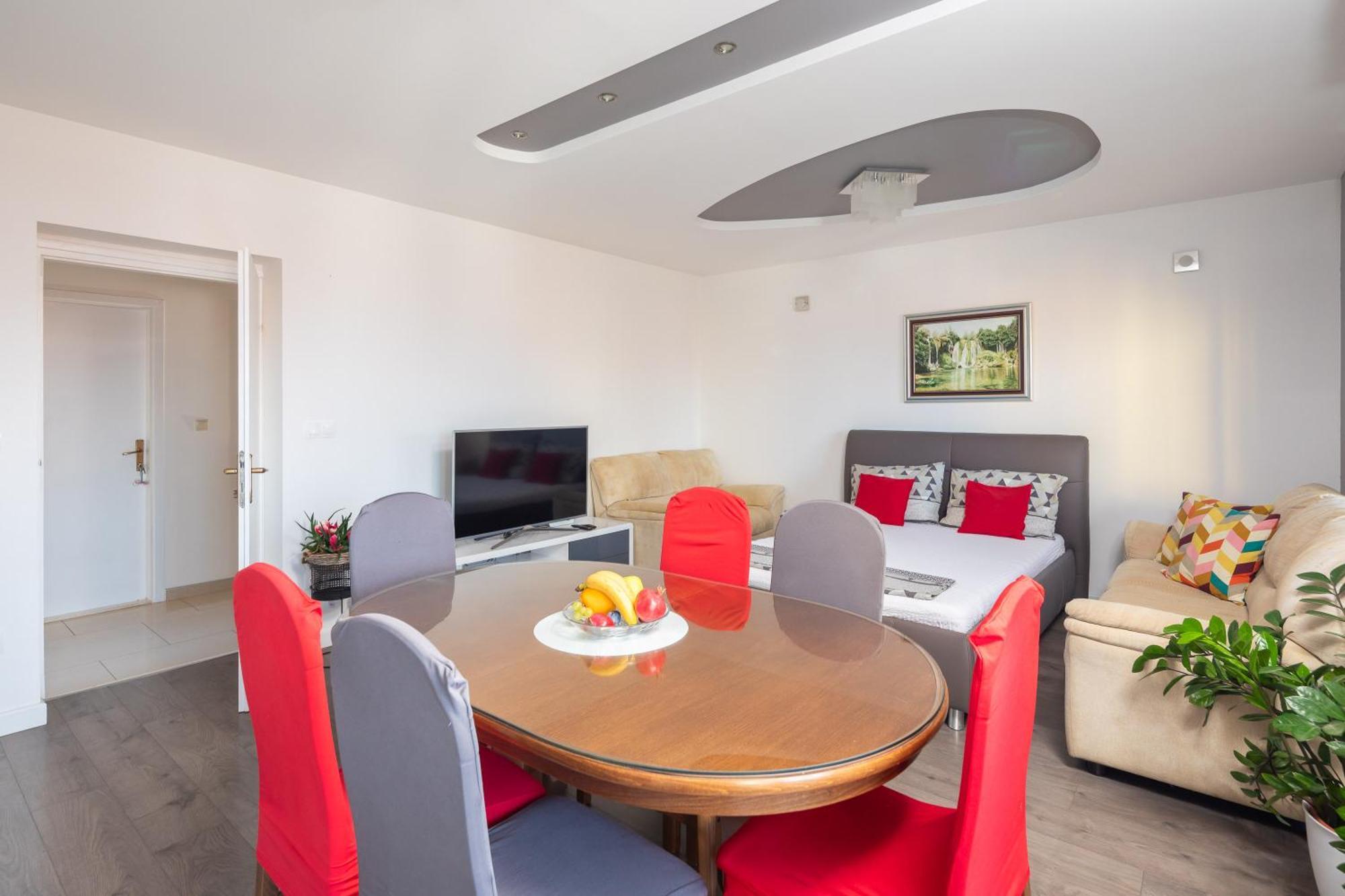 Apartments Ivan Omiš Zewnętrze zdjęcie