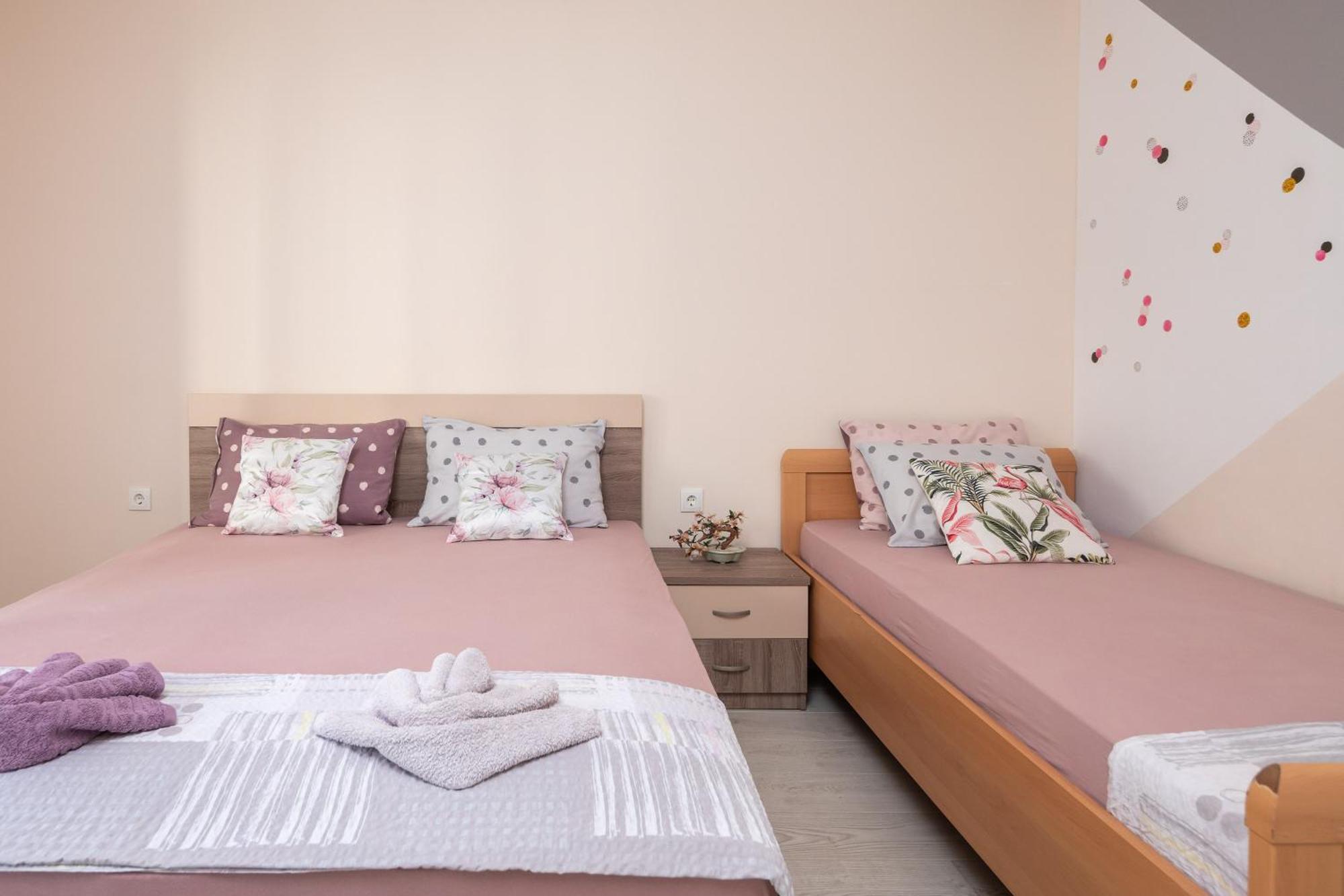 Apartments Ivan Omiš Zewnętrze zdjęcie