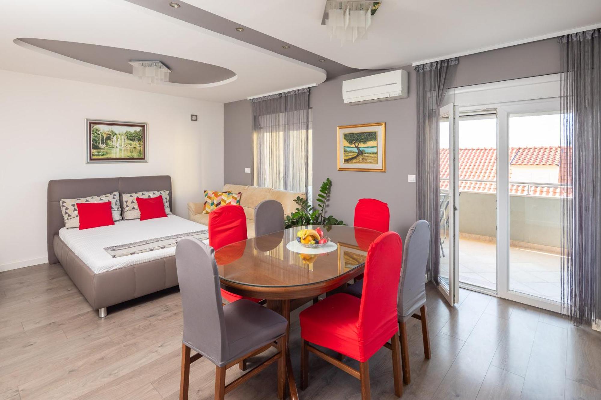 Apartments Ivan Omiš Zewnętrze zdjęcie
