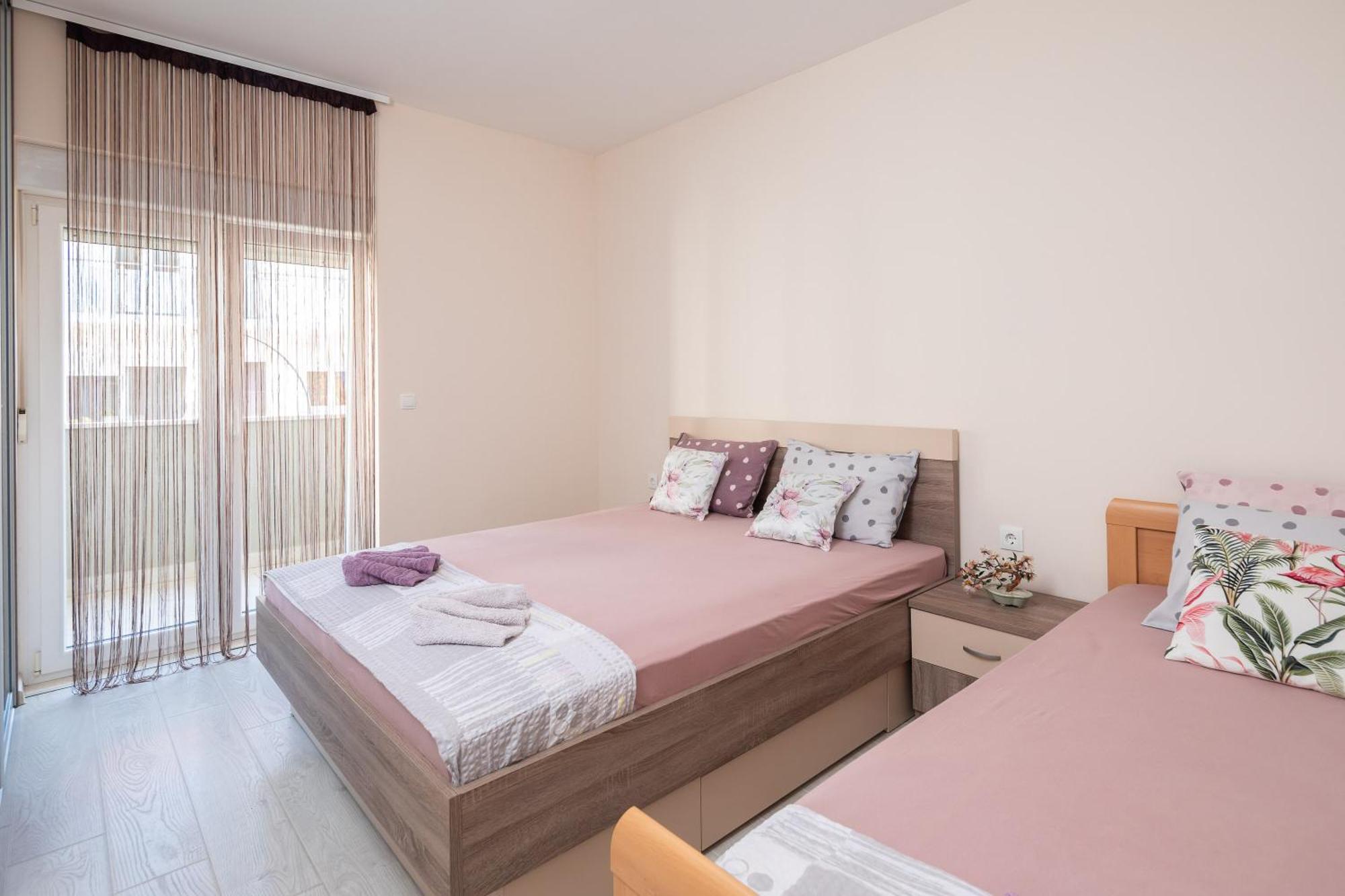 Apartments Ivan Omiš Zewnętrze zdjęcie