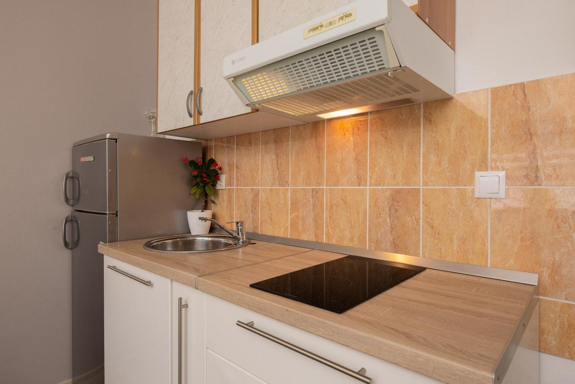 Apartments Ivan Omiš Zewnętrze zdjęcie