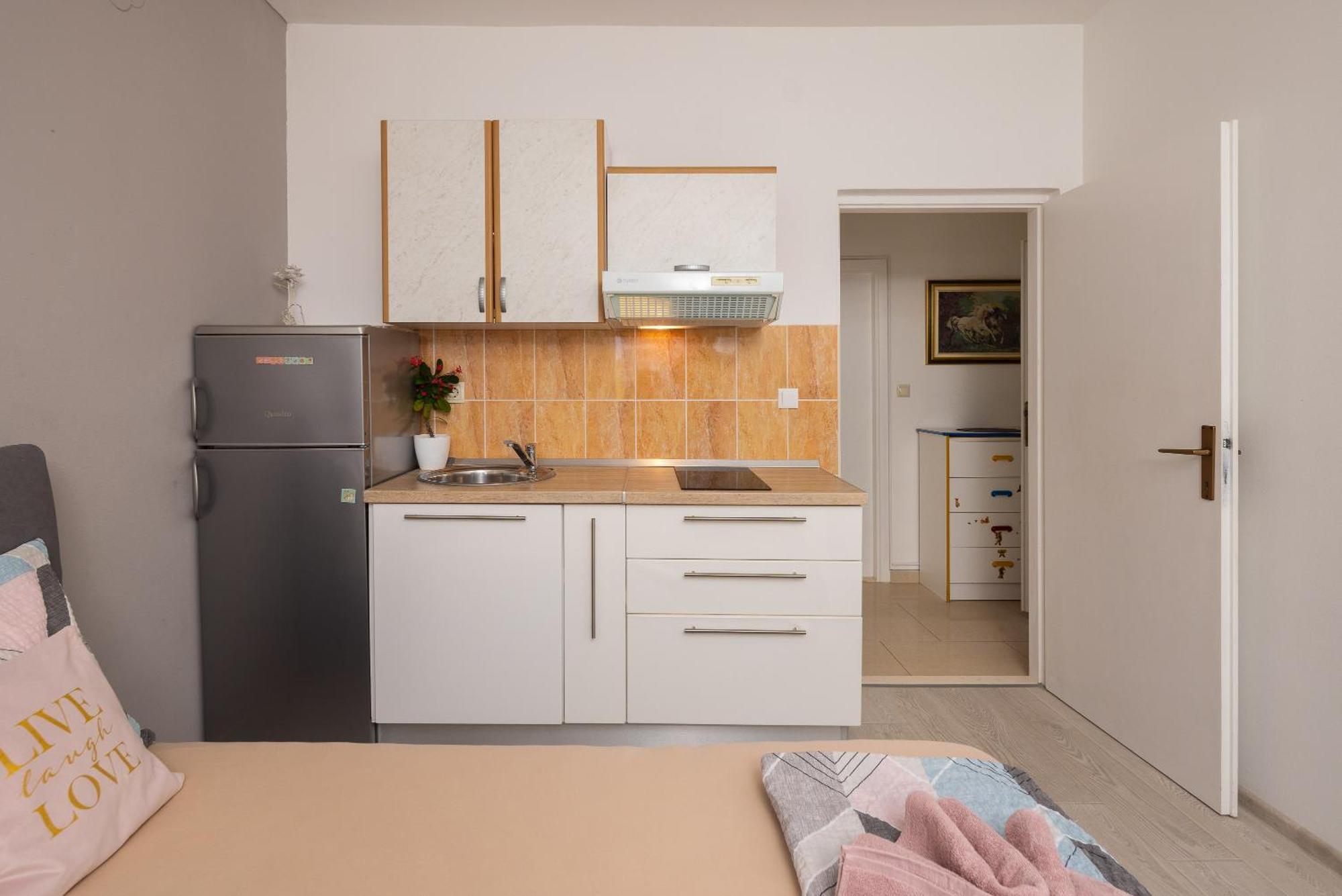 Apartments Ivan Omiš Zewnętrze zdjęcie